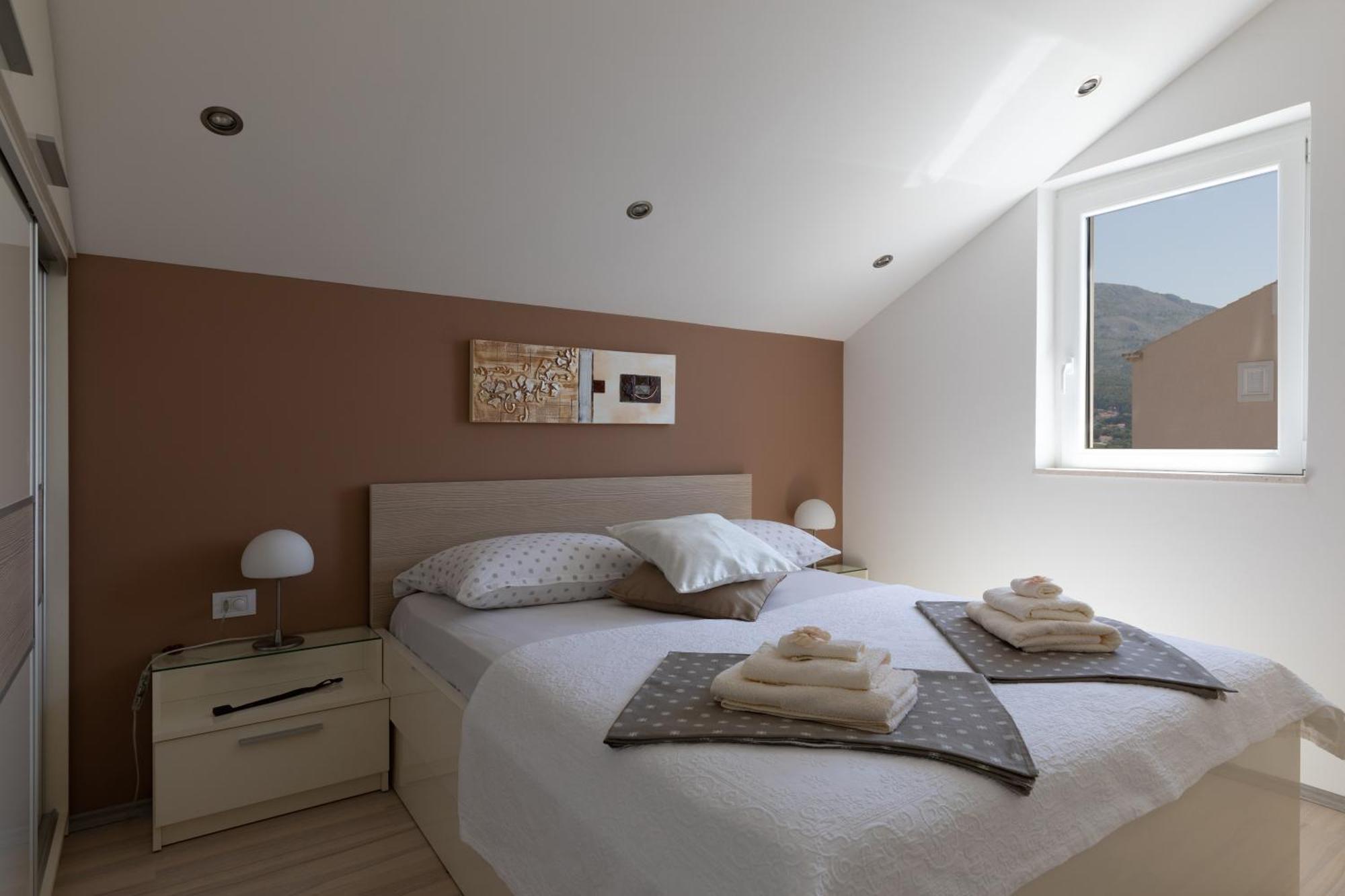 Villa "Amber" Luxury Apartments With A Pool Mlini Oda fotoğraf