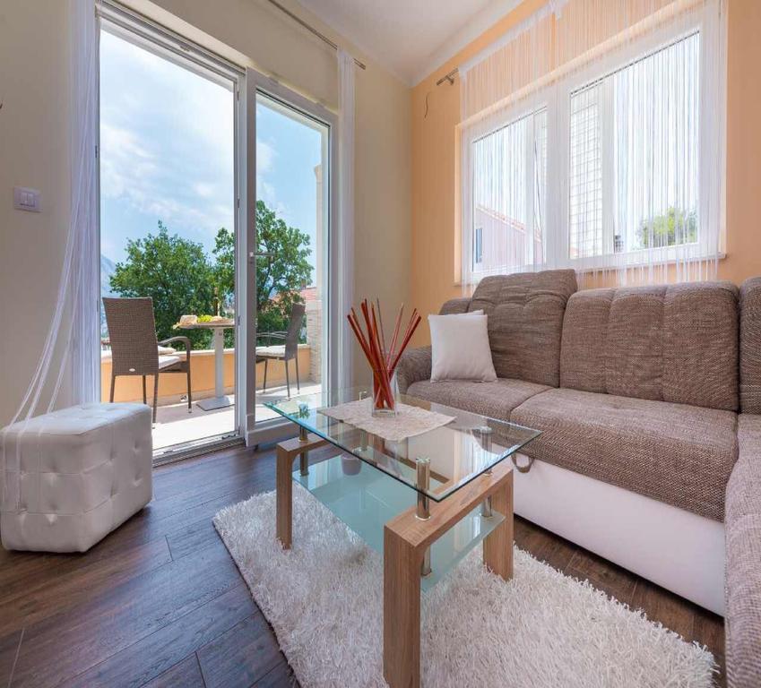 Villa "Amber" With A Pool Mlini Dış mekan fotoğraf