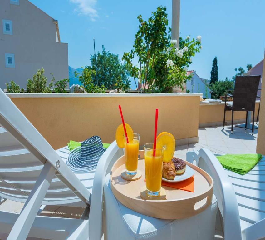 Villa "Amber" With A Pool Mlini Dış mekan fotoğraf