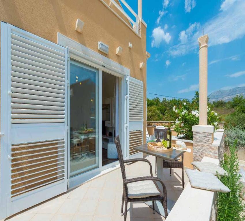 Villa "Amber" Luxury Apartments With A Pool Mlini Dış mekan fotoğraf