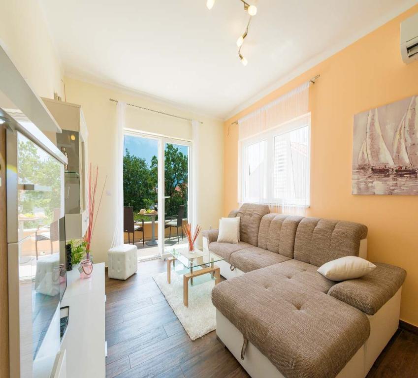 Villa "Amber" Luxury Apartments With A Pool Mlini Dış mekan fotoğraf