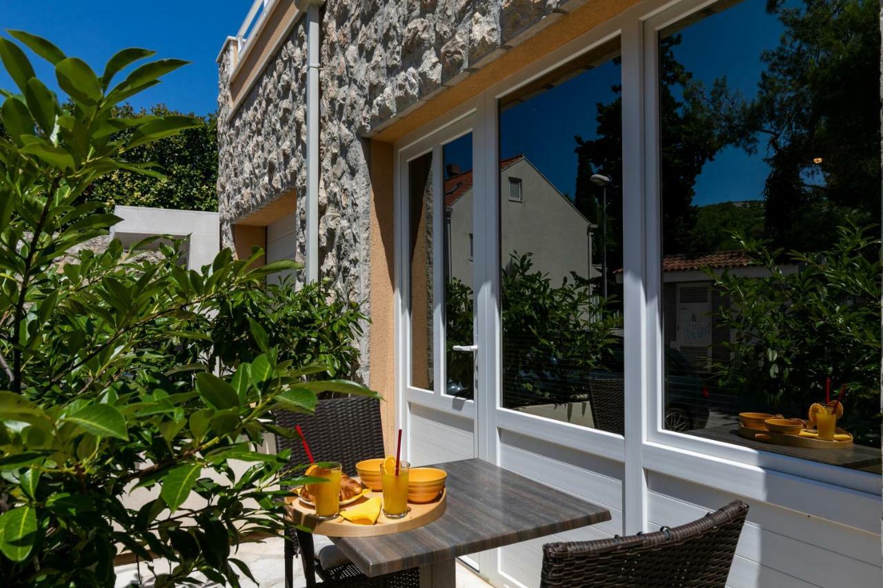 Villa "Amber" With A Pool Mlini Dış mekan fotoğraf
