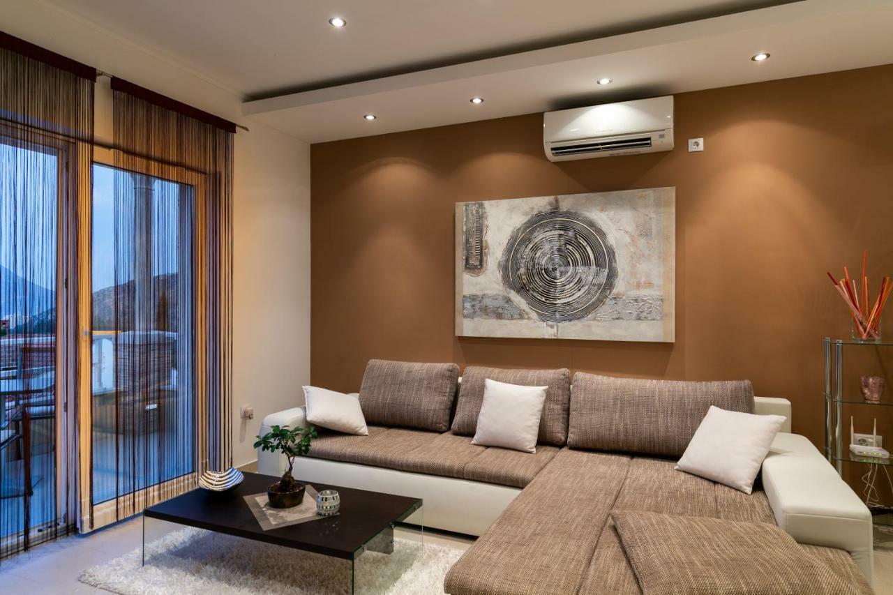 Villa "Amber" Luxury Apartments With A Pool Mlini Dış mekan fotoğraf